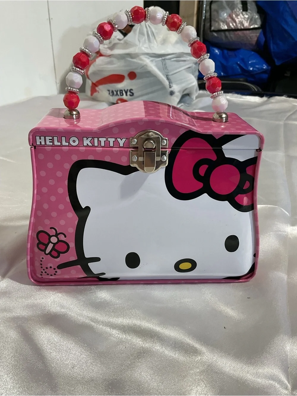 Hello Kitty Pink Tin Purse with Beaded Handle